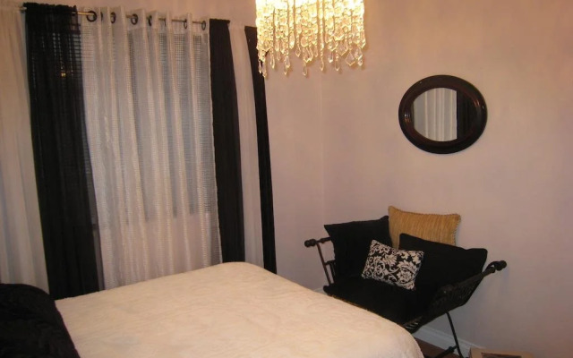Donna's Bed & Breakfast