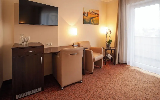 LuCA HOTEL