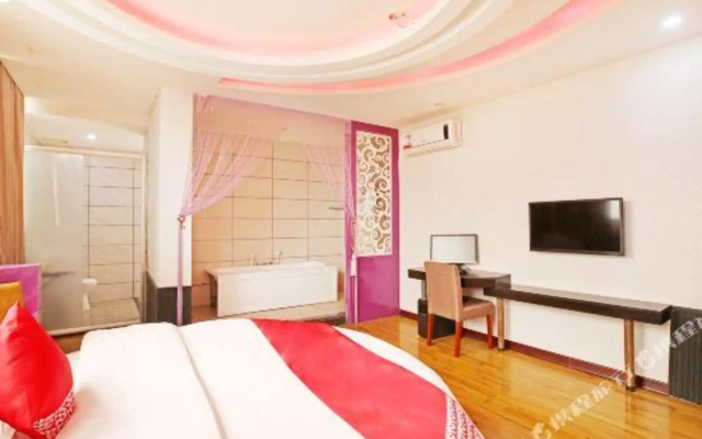 Yingyi Business Hotel