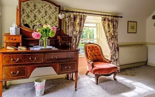 Brooklawn House Bed and Breakfast