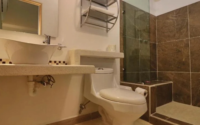 Hotel Nayar