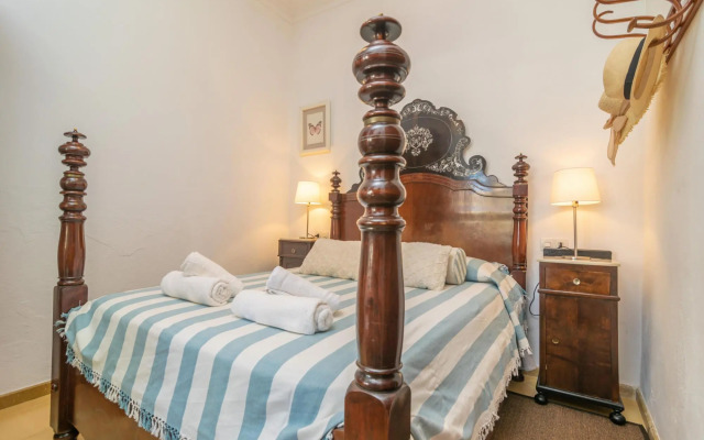 VILLA CASA BELTRAN - Beautiful house a few meters from the beach in Port de Pollença. Free WIFI.