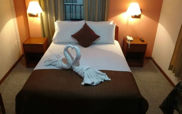 Premier Plaza hotel