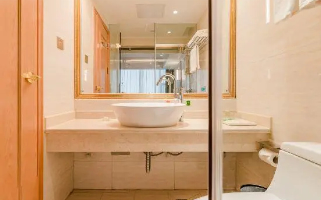 Vienna International Hotel (Qingzhou Songcheng Ancient City)