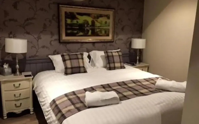 Crofters Lodge
