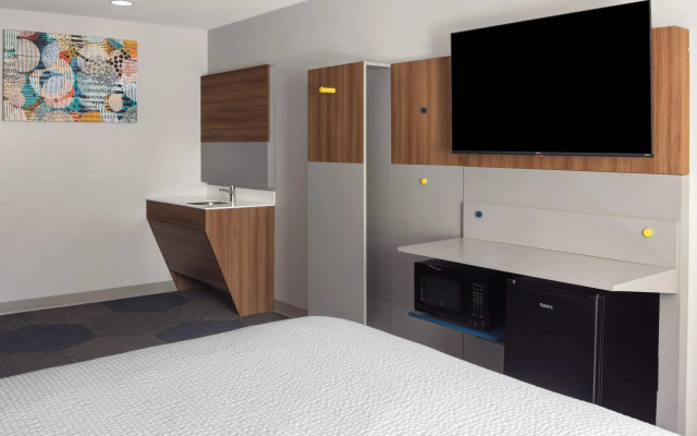Microtel Inn & Suites by Wyndham Kearney