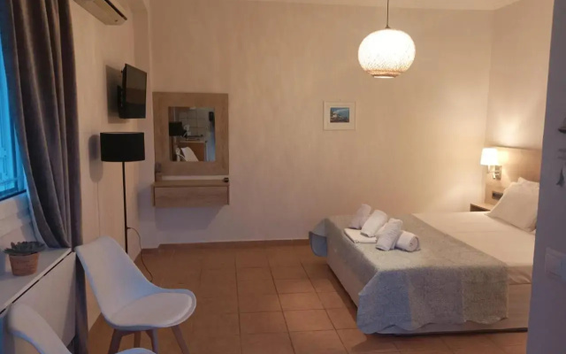 Nikolaos Studios Skala