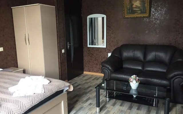 Hotel City