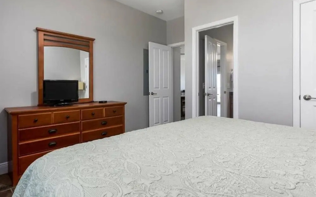 Ledlow by Meyer Vacation Rentals