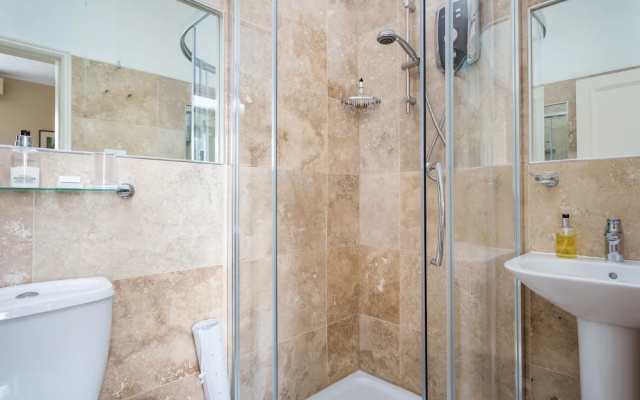 Crossways Guest House Cheltenham