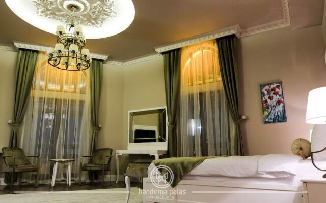 Bandirma Palas Hotel Турция, Эрдек - отзывы, цены и фото номеров - забронировать отель Bandirma Palas Hotel онлайн вид на фасад