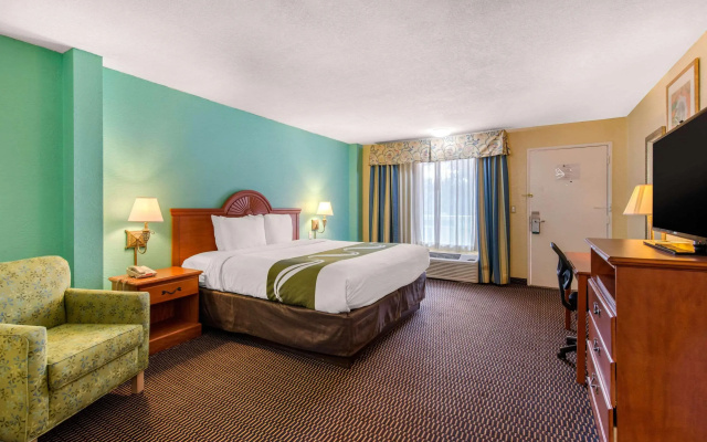 Quality Inn Sarasota North Near Lido Key Beach