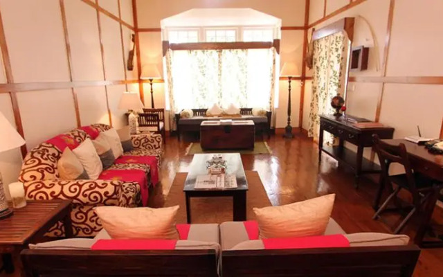 Cafe Shillong Bed and Breakfast