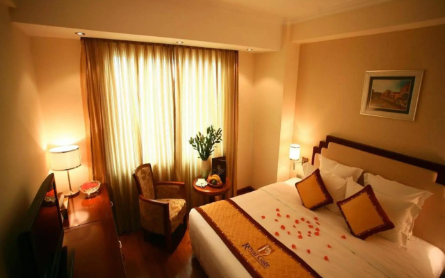 Royal Gate Hotel