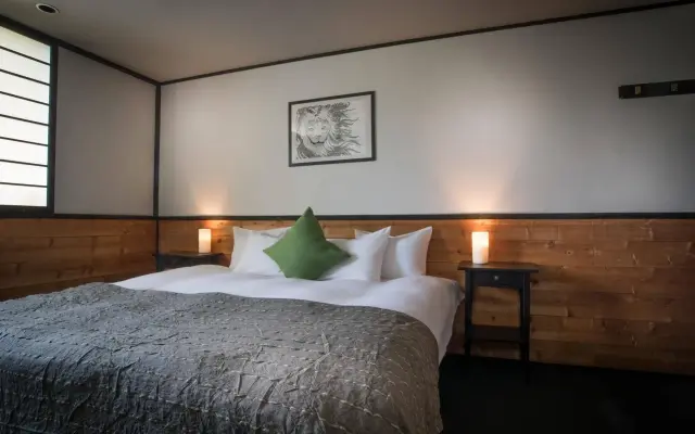 The Phat House - Hostel