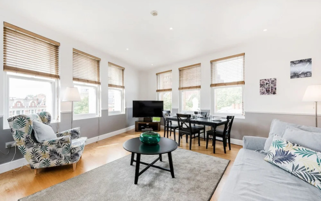 Stay At Mine - Gloucester Mansions