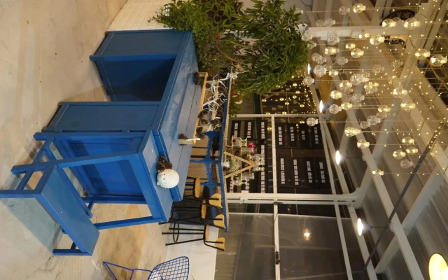 Thong Nho Oi Hostel