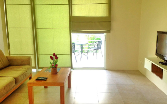Karon Hill Residence
