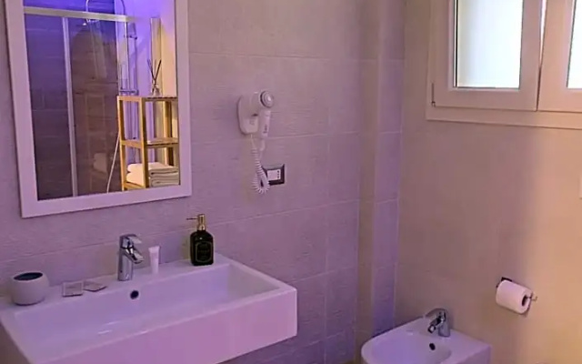 Lux Suite