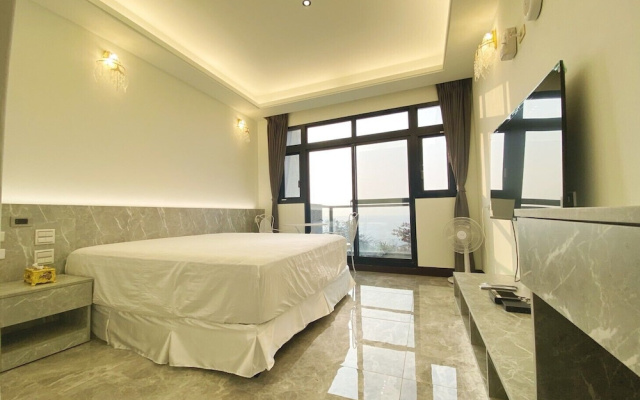 L.L Hotel