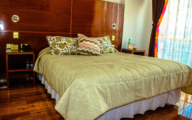 Hotel Tikary