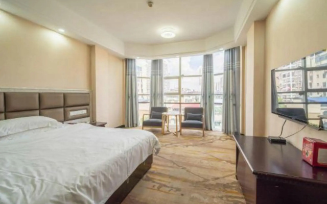 Yinhe Hotel