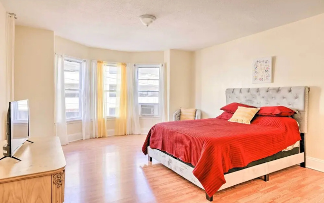 Pet-friendly Allentown Retreat w/ Backyard!