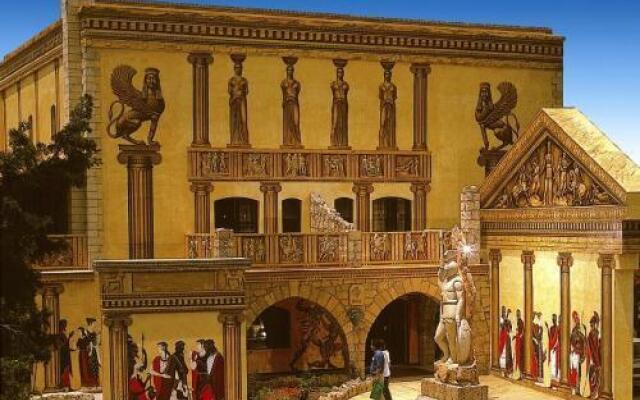 Roman II Boutique Hotel вид на фасад