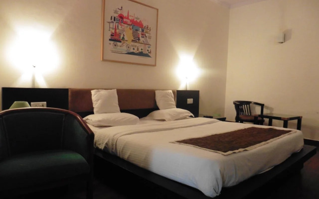 OYO 551 Hotel York