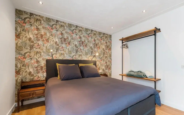 Holiday Home in Kaatsheuvel With hot tub