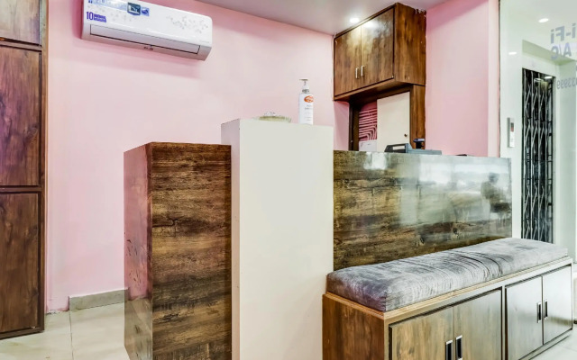 OYO 82567 Hotel Swagath Grand