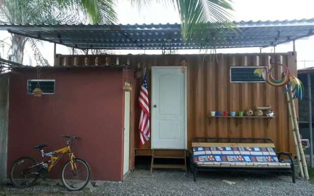 Отель The Guaras Hostal - Hostel Гондурас, Сан-Педро-Сула - отзывы, цены и фото номеров - забронировать отель The Guaras Hostal - Hostel онлайн вид на фасад