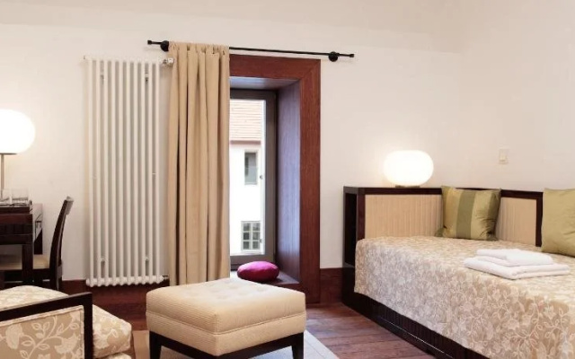 Sopronbnfalvi Kolostor Hotel
