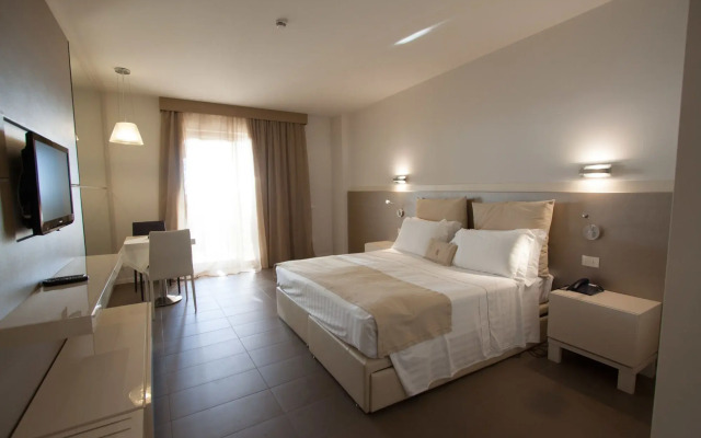 Main Palace Hotel