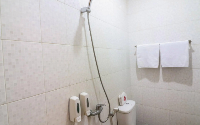 NIDA Rooms Ratchathewi Siam Orchid