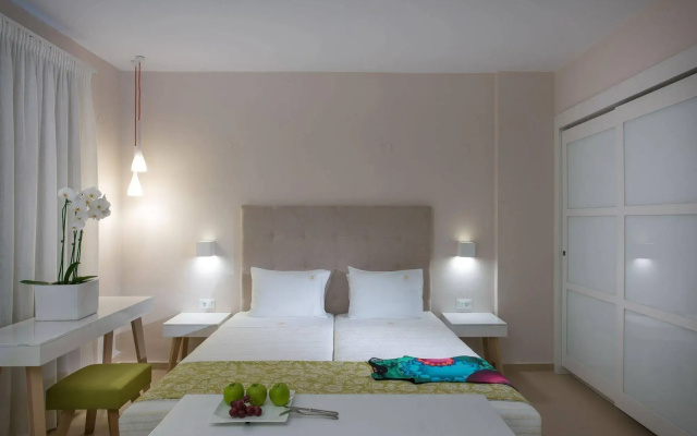 Petra Beach Hotel