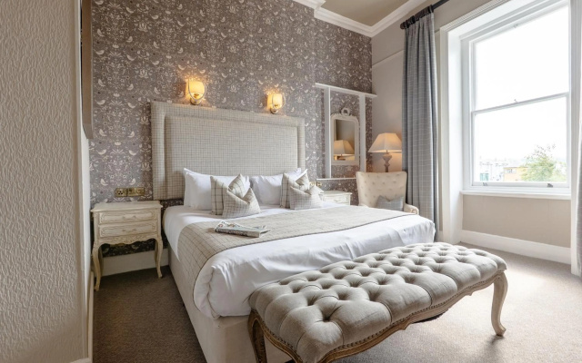 The Royal Hotel