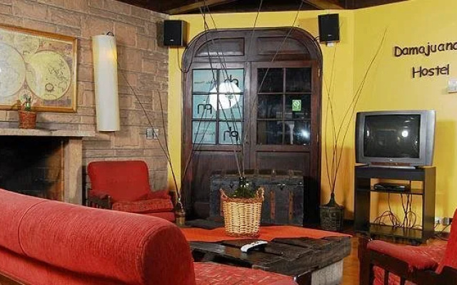 Damajuana Hostel