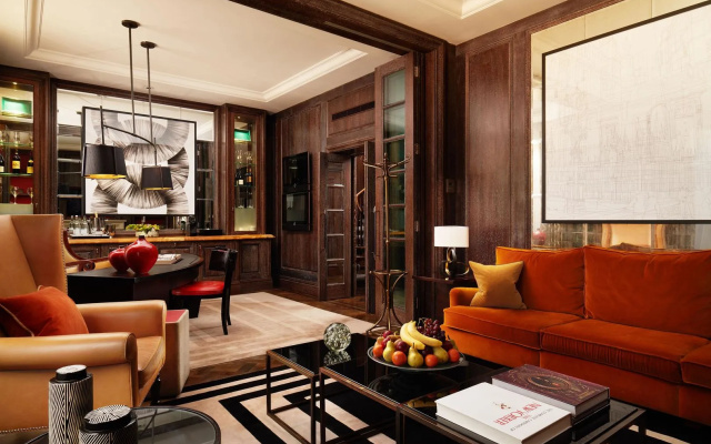 Corinthia London