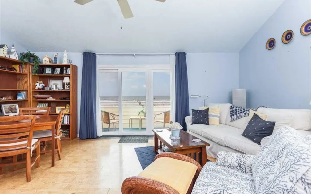 Quail Hollow B21U - One Bedroom Condo