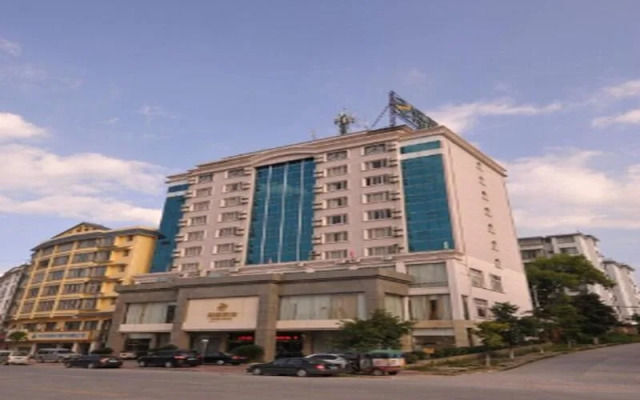 Xingan Zelin Hotel
