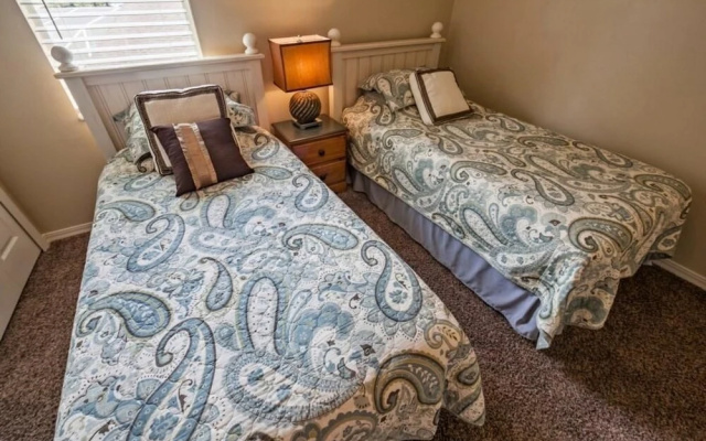 Mallory Pad Apartment 4 Bedroom