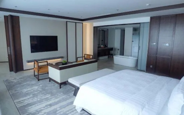 Qingdao Shang He Jianguo Hotel