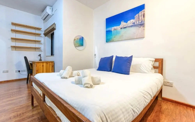 Benny s Seaside Escape Sliema