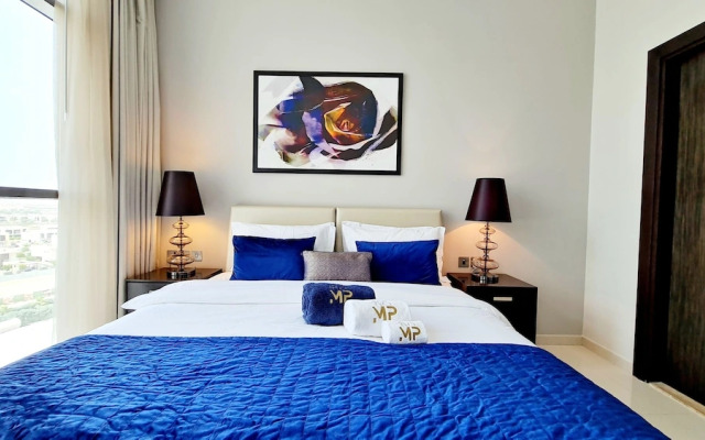 Marco Polo - Serene 1 BR APT amidst Golf Course with Gym & Pool