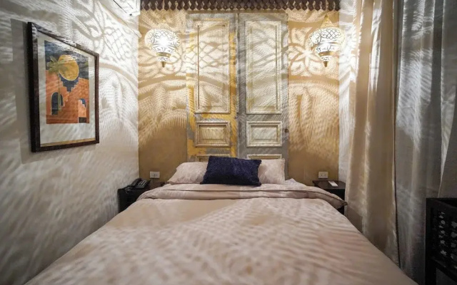 Al Wadi Hotel