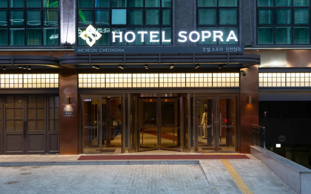 hotelImage