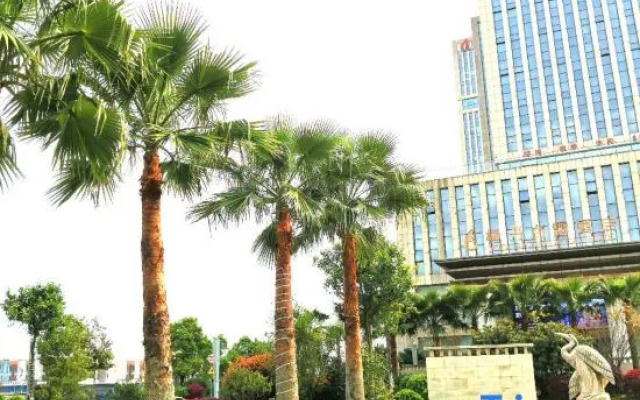 Yingtang Fontainebleau Hotel