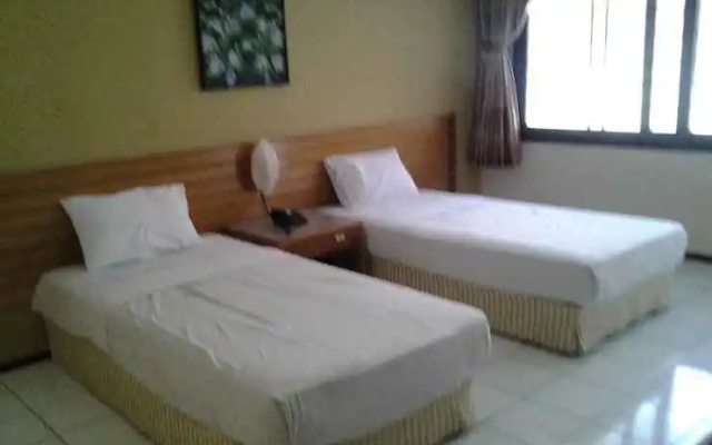 Abadi Asri Hotel