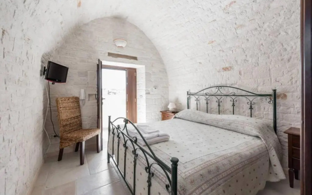 Trulli Contento Rooms E Apartments